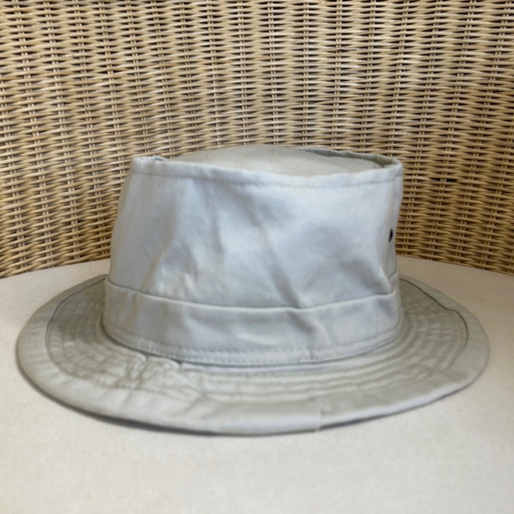 Vintage Express Khaki Color Bucket Hat With Antique Gold Grommets One Sz